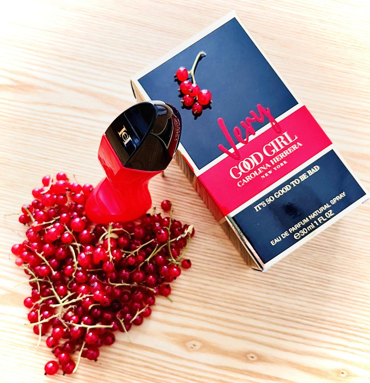 คาร์โรไลนา เฮเรร่า วีรี่ กู๊ด  - Perfume Luxury Fragrance บทวิจารณ์และราคา